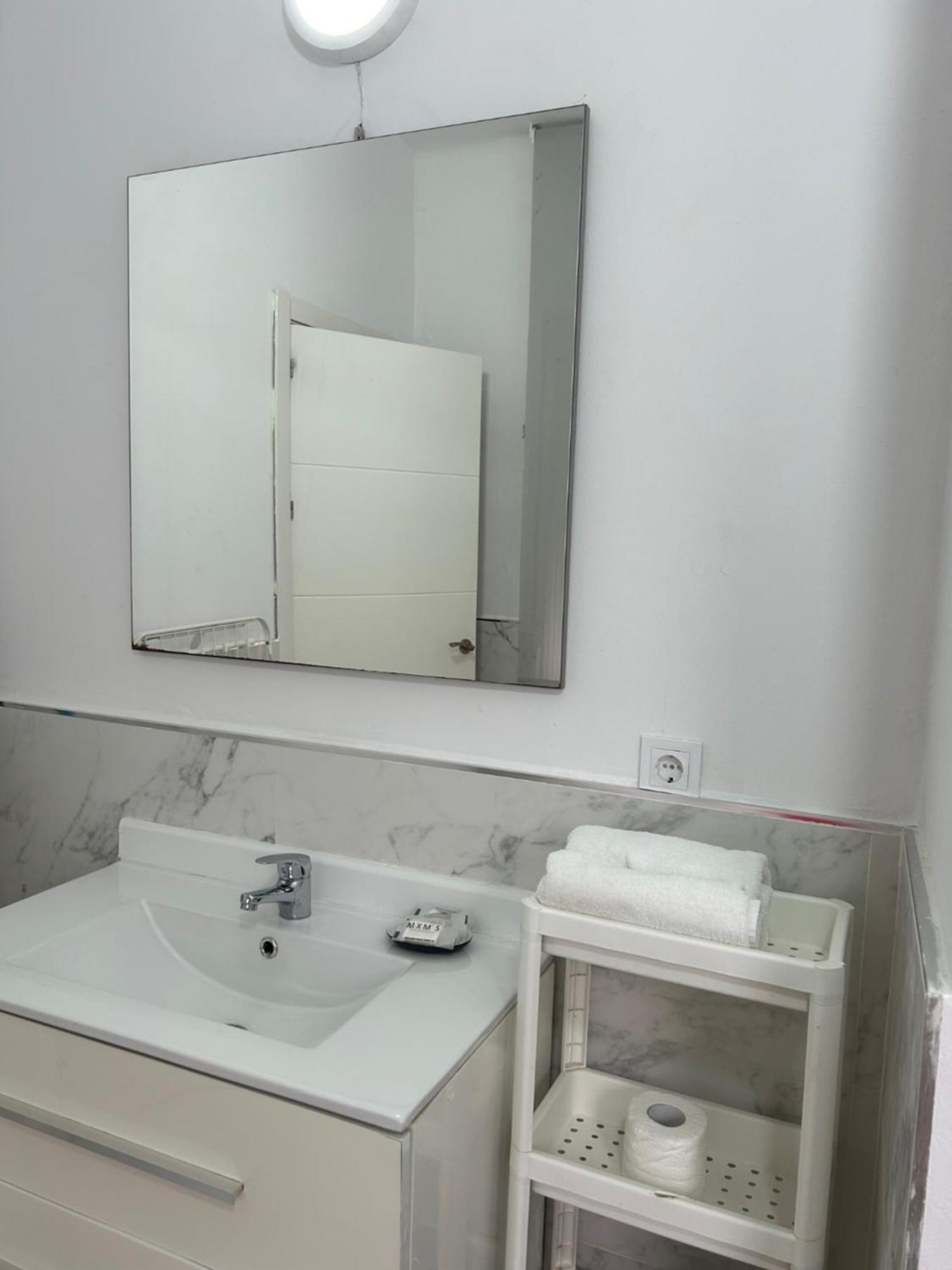 Coliseo Premium Apartment Севиля Екстериор снимка